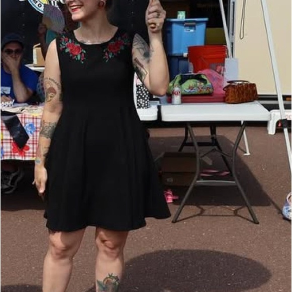 Hell Bunny Black Dress with Red Floral Embroidery - Picture 5 of 5